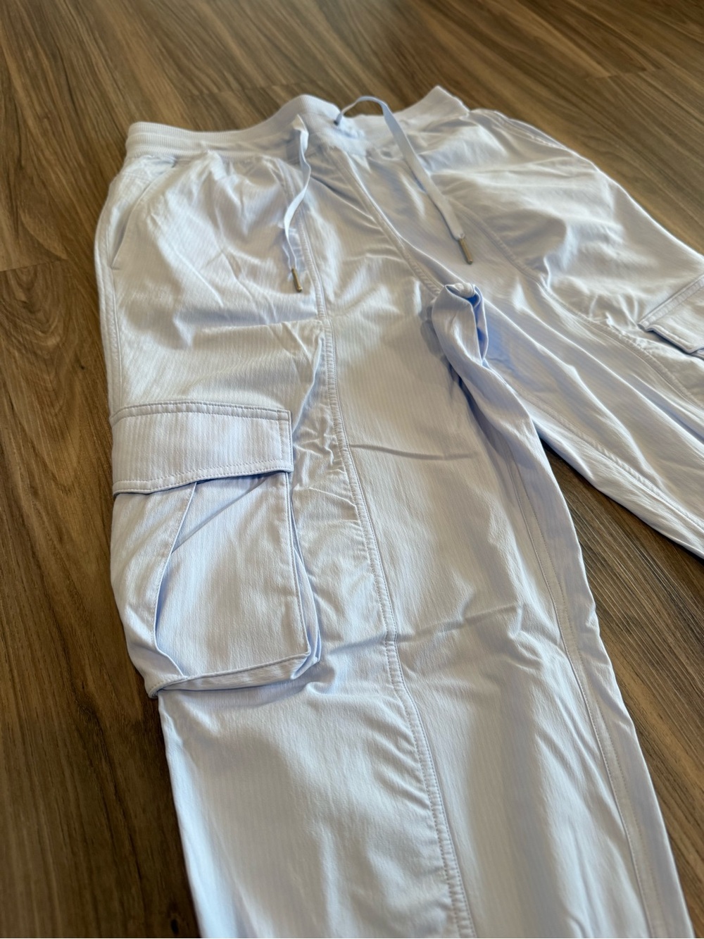 Lululemon Athletica Dance Studio Relaxed-Fit Mid-Rise Cargo Jogger - Picture 10 of 12